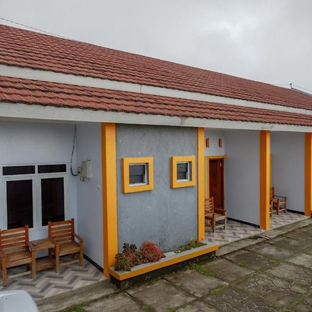 Reddoorz Near Candi Cetho Karanganyar Karanganyar  Exterior photo