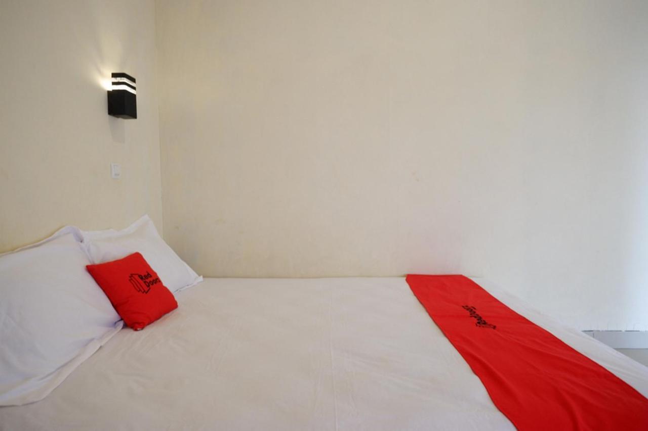 Reddoorz Near Candi Cetho Karanganyar Karanganyar  Exterior photo